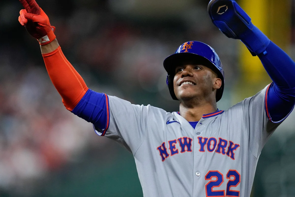 Juan Soto brilla con jonrón y lidera victoria de los Mets sobre los Cubs