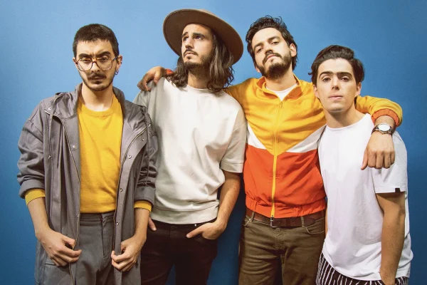 Morat lanza "Ya es mañana", su nuevo álbum inspirado en el sonido de los años 90
