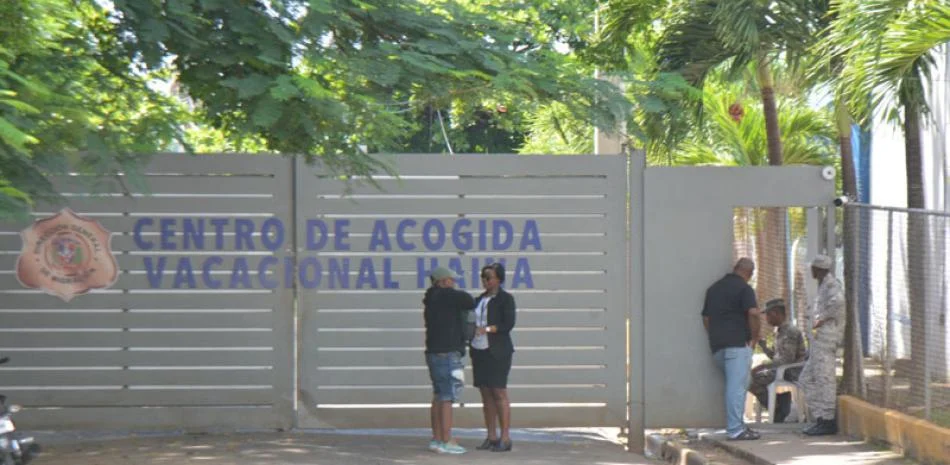 Fallece ciudadana estadounidense mientras estaba detenida en Centro de Retención de Haina