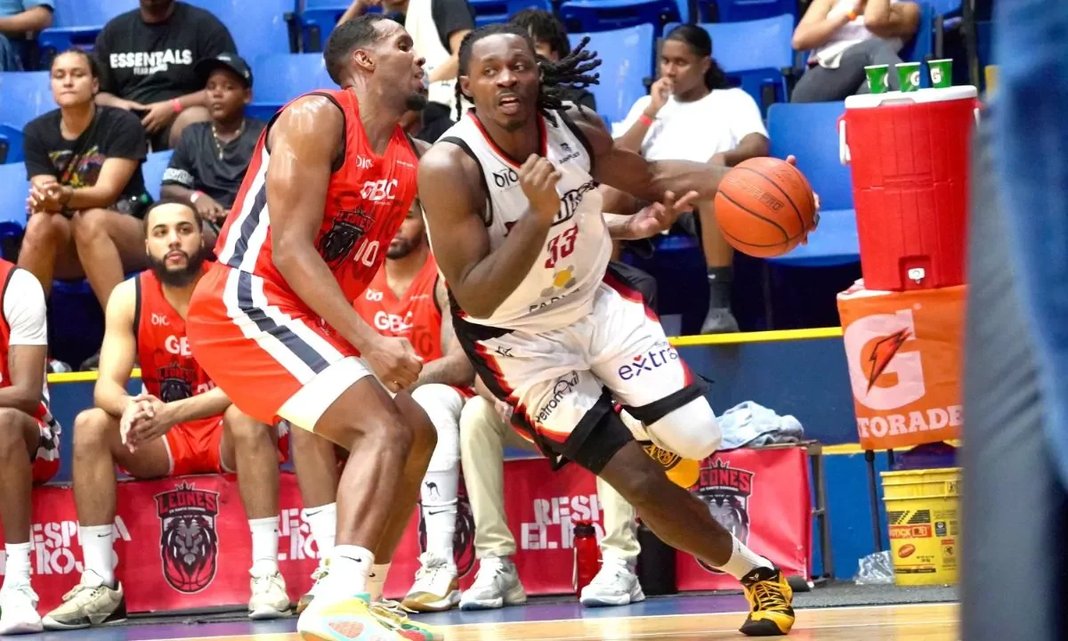 Burrell y Leones vuelven a castigar a los Indios