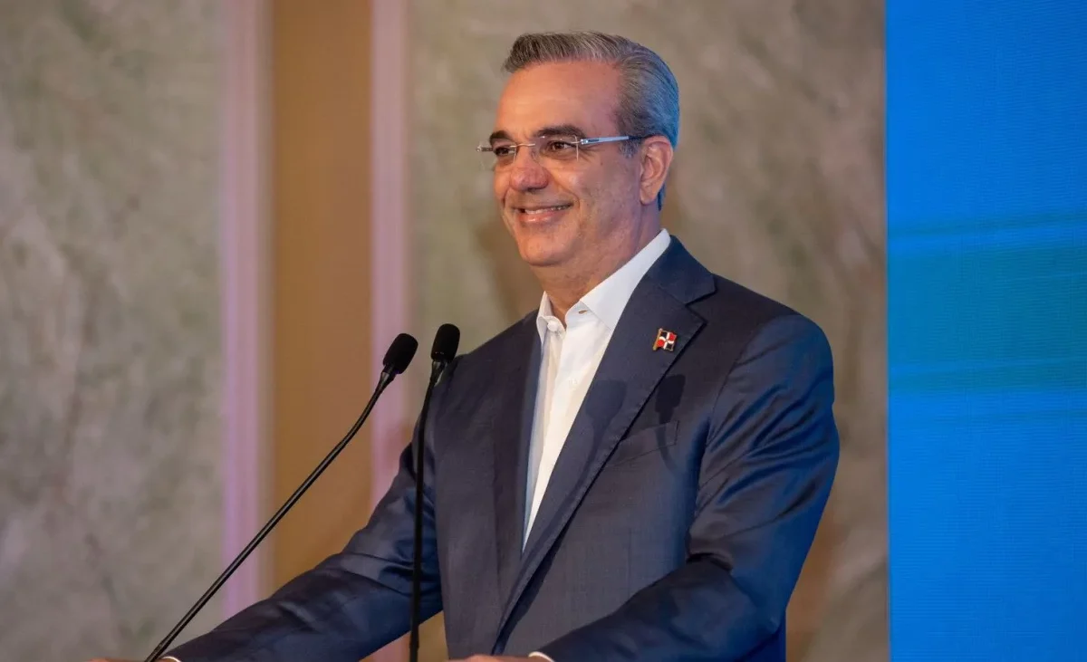 Director general de la OIT elogia liderazgo de Abinader por su compromiso con la justicia social
