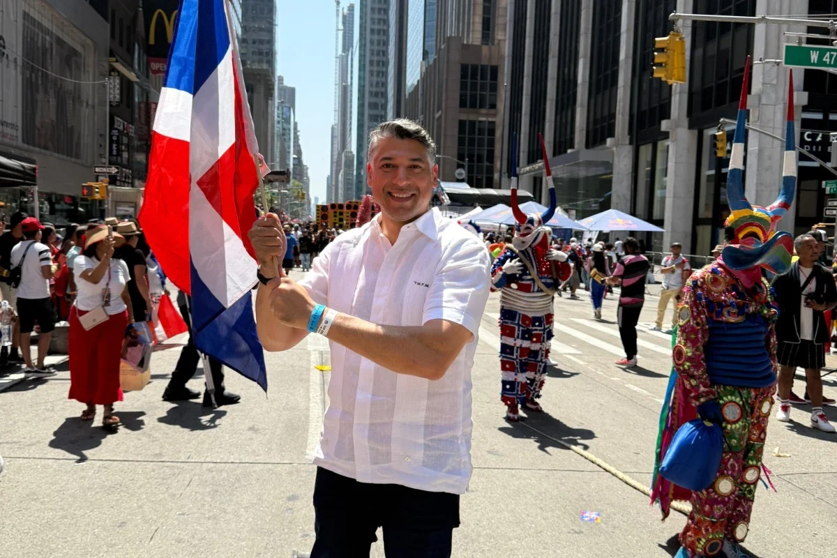 Arajet lanza nuevas frecuencias a Nueva York durante la parada del día dominicano en esa ciudad