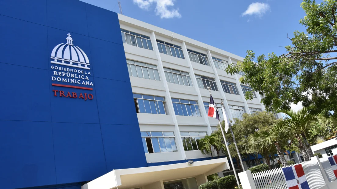 Ministerio de Trabajo reitera día de la Restauración no es laborable