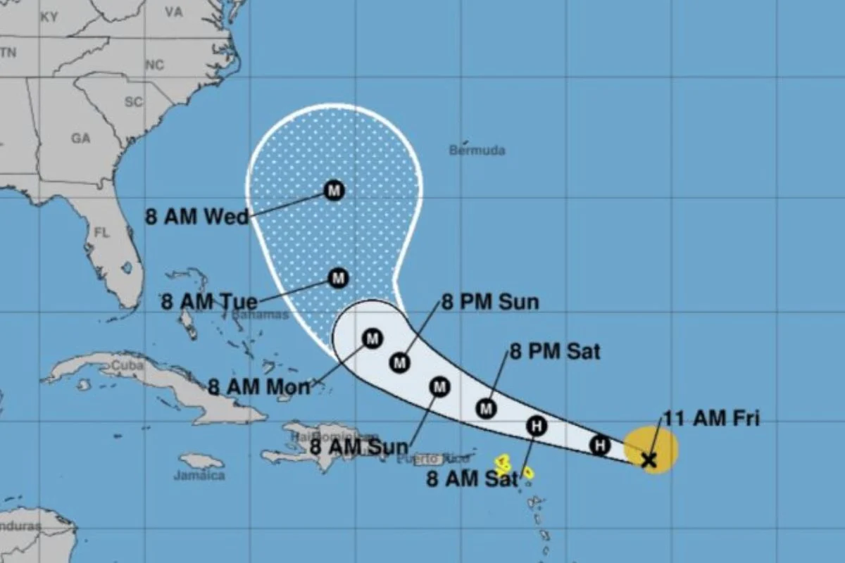 Huracán Erin, primero de la temporada 2025, pasará al norte del país con lluvias y oleaje peligroso