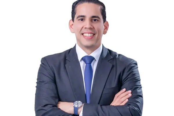 Edward Guzmán es designado director ejecutivo de SeNaSa