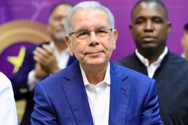 Danilo dice "humillaría" a Luis Abinader en un debate y cuestiona manejo del sector eléctrico