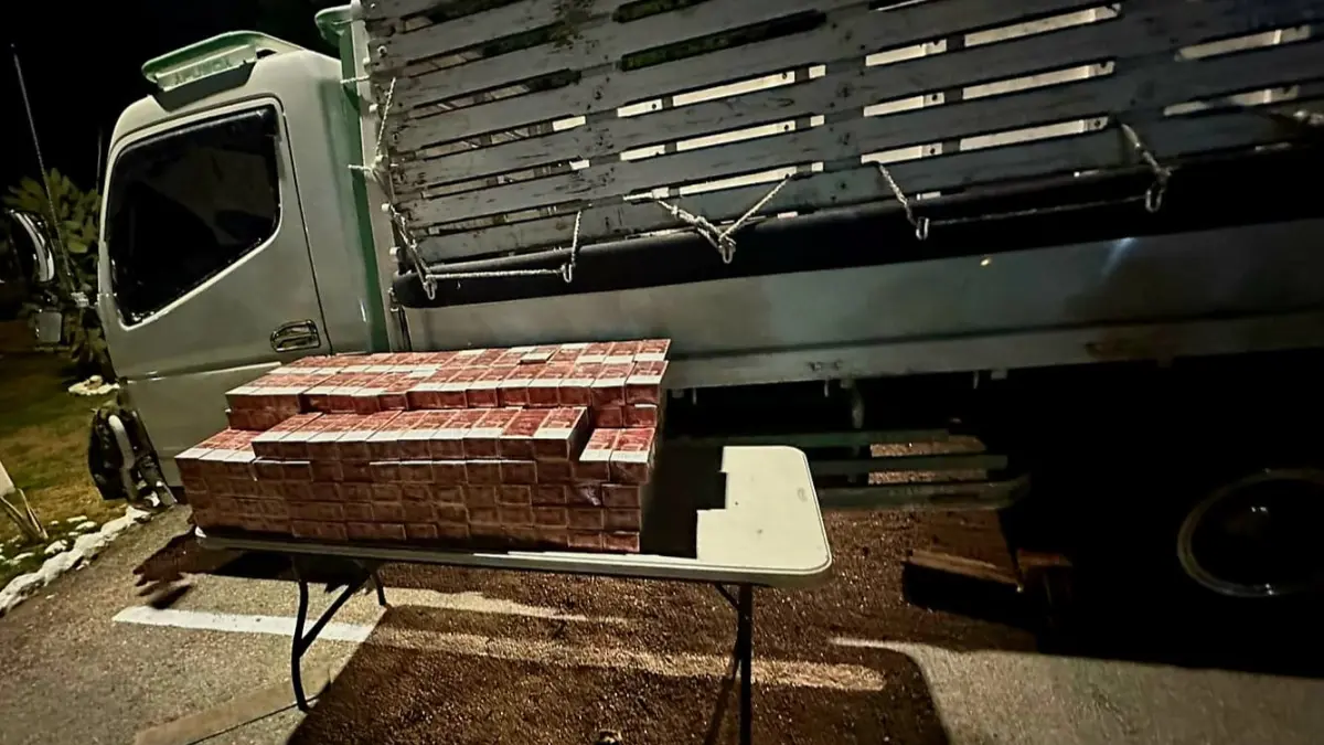 Ejército incauta contrabando de 50 mil cigarrillos ocultos en un camión
